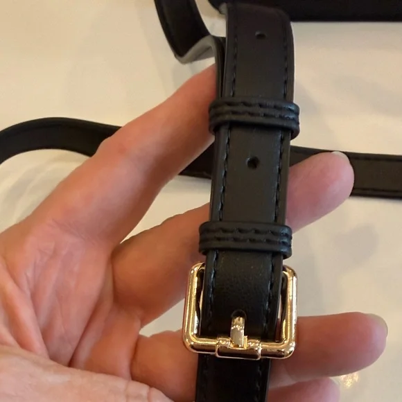 Jules Kae Chic Beige and Black Crossbody Bag - Picture 6 of 14